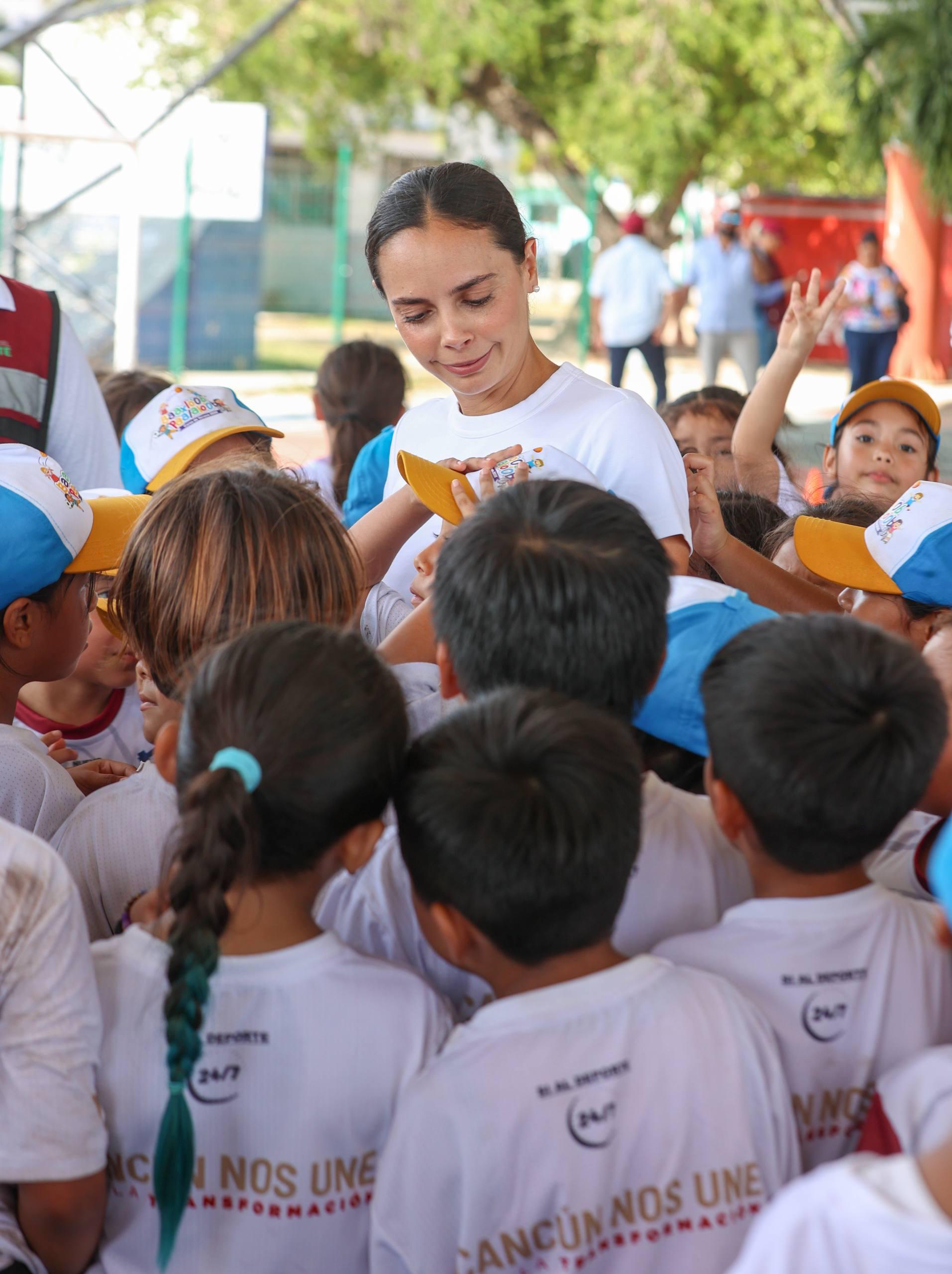 uploads/6/32/01 (2121).Jpeg